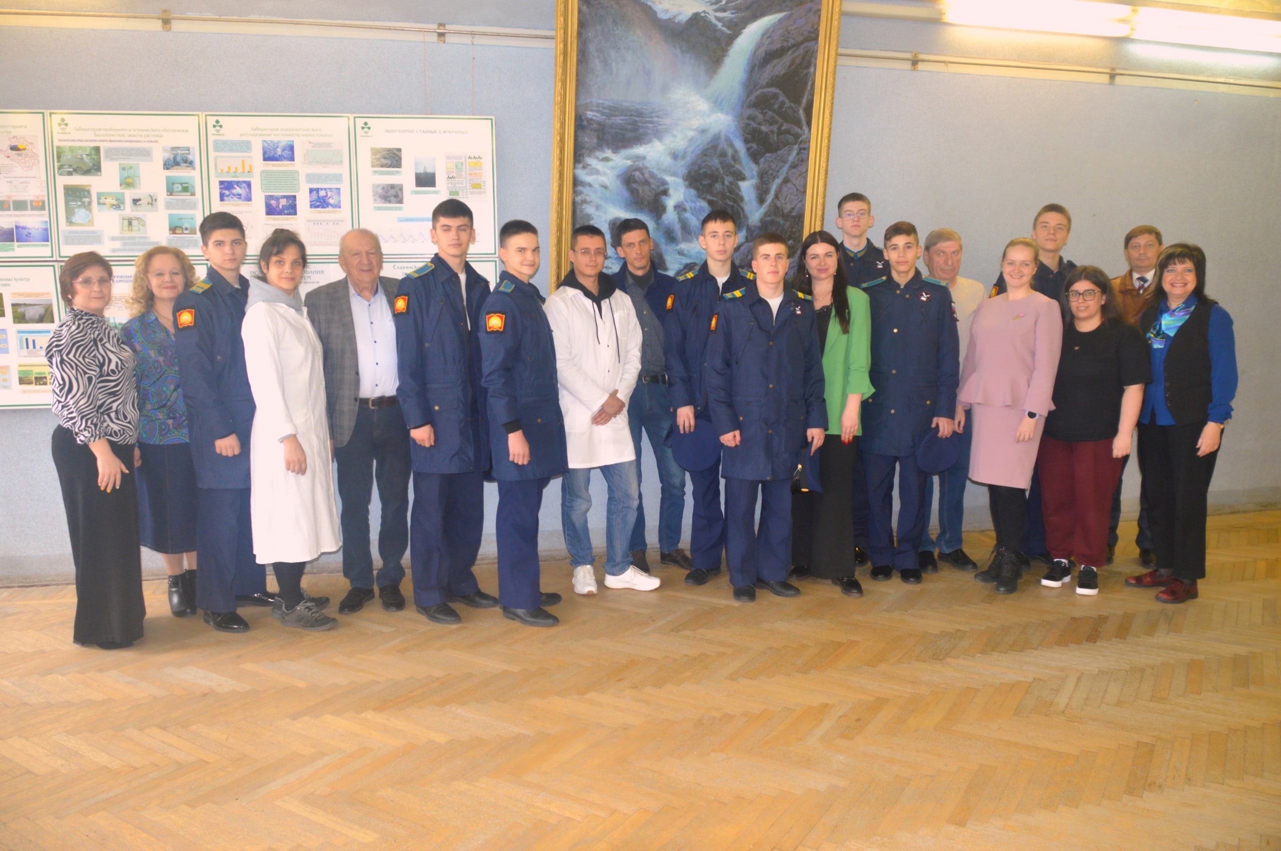 Федеральный научный центр биологической защиты растений посетили обучающиеся Краснодарского Президентского кадетского училища